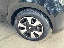 Renault Twingo SCe Play 