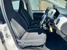 SEAT Mii Toca 