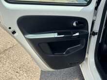 SEAT Mii Toca 