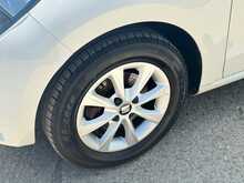 SEAT Mii Toca 