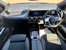 Mercedes-Benz B Class B180 AMG Line 