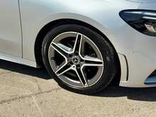 Mercedes-Benz B Class B180 AMG Line 