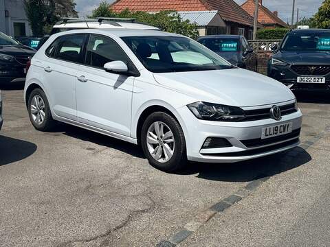 1.0 TSI SE Tech Edition Hatchback 5dr Petrol Manual Euro 6 (s/s) (95 ps)