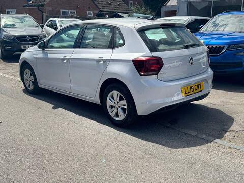 1.0 TSI SE Tech Edition Hatchback 5dr Petrol Manual Euro 6 (s/s) (95 ps)