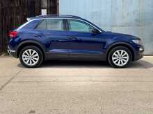 Volkswagen T-Roc TSI SE 