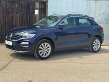 Volkswagen T-Roc TSI SE 