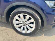 Volkswagen T-Roc TSI SE 