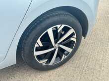 Volkswagen Polo beats 
