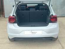 Volkswagen Polo beats 