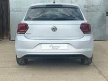 Volkswagen Polo beats 