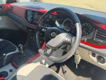 Volkswagen Polo TSI beats 