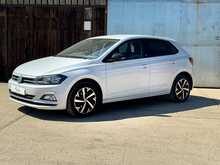 Volkswagen Polo TSI beats 