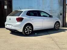 Volkswagen Polo TSI beats 