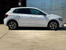Volkswagen Polo TSI beats 