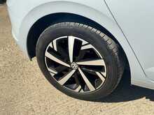 Volkswagen Polo TSI beats 
