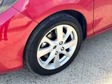 Toyota Yaris VVT-h Excel 