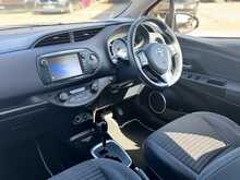 Toyota Yaris VVT-h Excel 