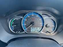 Toyota Yaris VVT-h Excel 
