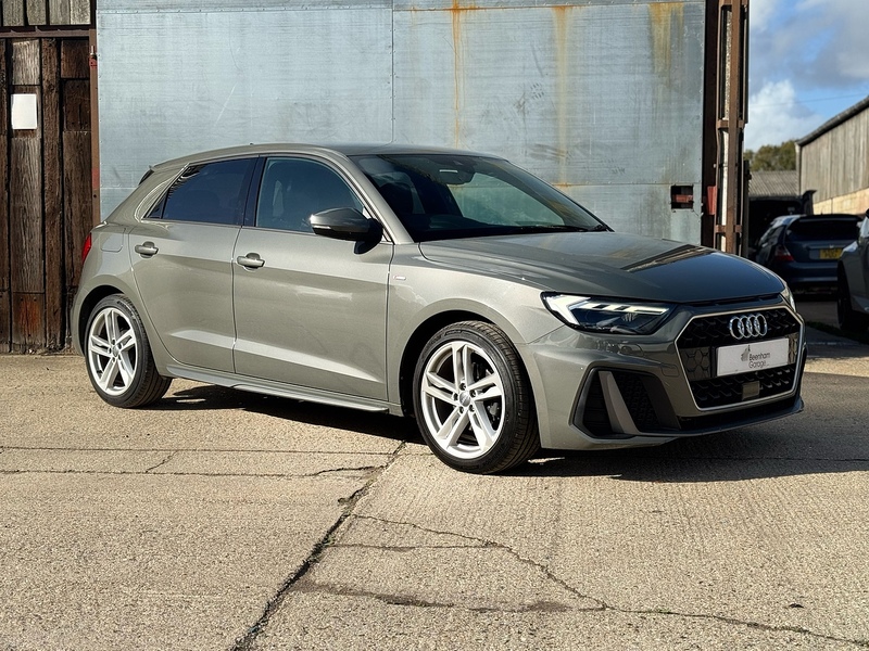 2022 Audi A1