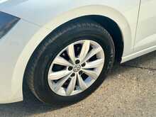 Volkswagen Polo SE 