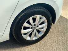 Volkswagen Polo SE 