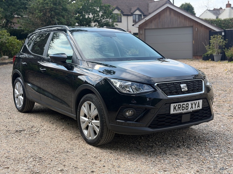 Seat Arona