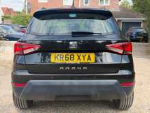 SEAT Arona TSI SE Technology 