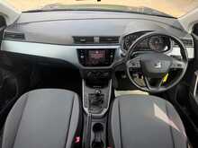 SEAT Arona TSI SE Technology 