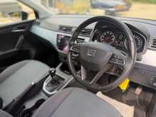 SEAT Arona TSI SE Technology 