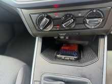 SEAT Arona TSI SE Technology 