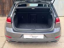 Volkswagen Golf TSI EVO SE Nav 