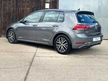 Volkswagen Golf TSI EVO SE Nav 