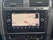 Volkswagen Golf TSI EVO SE Nav 