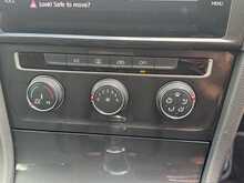 Volkswagen Golf TSI EVO SE Nav 
