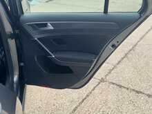 Volkswagen Golf TSI EVO SE Nav 