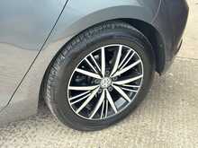 Volkswagen Golf TSI EVO SE Nav 
