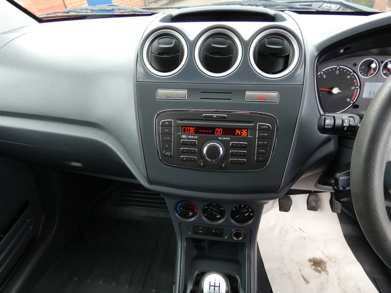 Ford 2012 12 FORD TRANSIT CONNECT T230 LWB HR 5 SEAT CREW DOG VAN
