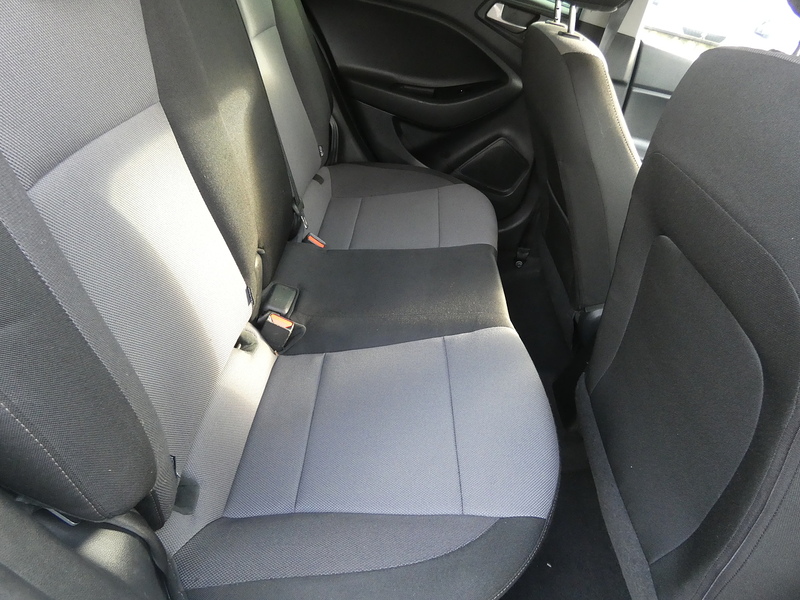 Hyundai 2018 18 HYUNDAI I20 1.4CRDI SE 5 DOOR HATCH STUNNING CAR