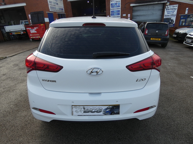Hyundai 2018 18 HYUNDAI I20 1.4CRDI SE 5 DOOR HATCH STUNNING CAR