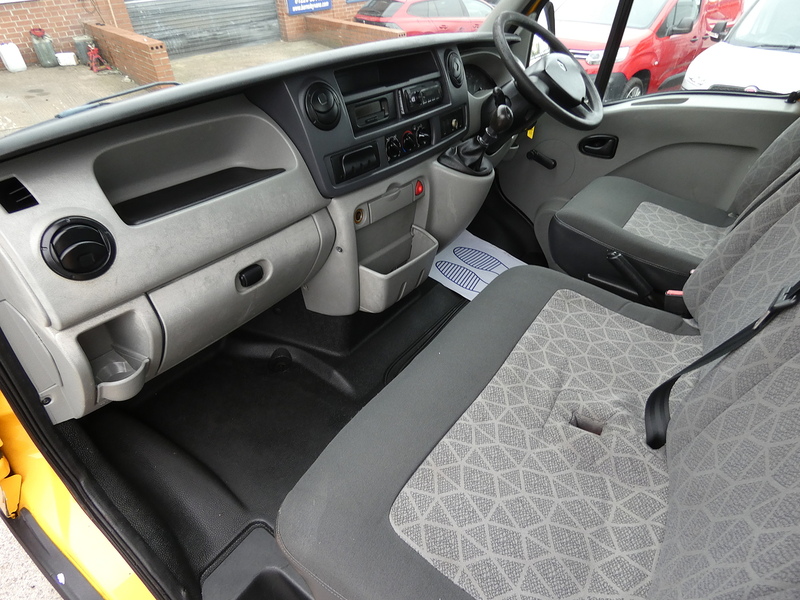 Renault 2007 07 RENAULT MASTER ML35 2.3DCI 3.2M TIPPER 1 COMPANY OWNER