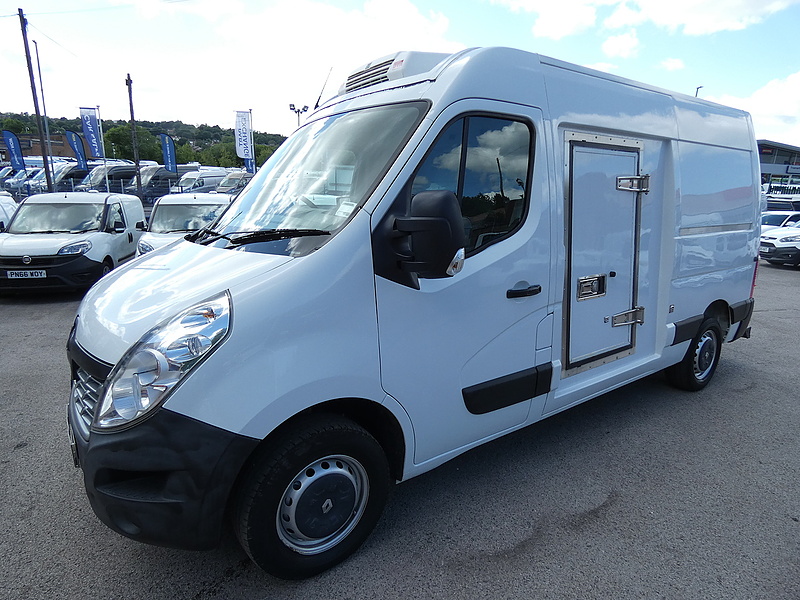 Renault 2015 64 RENAULT MASTER 2.3DCI MWB DUAL COMPARTMENT FREEZER CHILLER THERMO KING