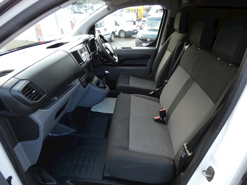 Peugeot 2017 17 PEUGEOT EXPERT 1.6HDI 6 SEAT CREW 2 CAGE DOG VAN EURO 6