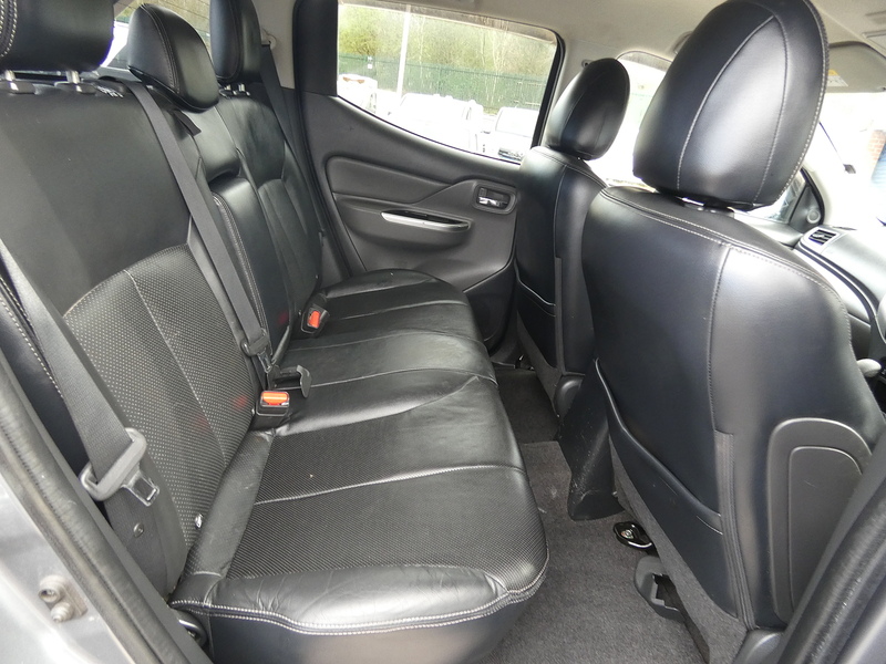 Fiat 2017 17 FIAT FULLBACK 2.4D LX DOUBLE CAB ONLY 74K NO VAT