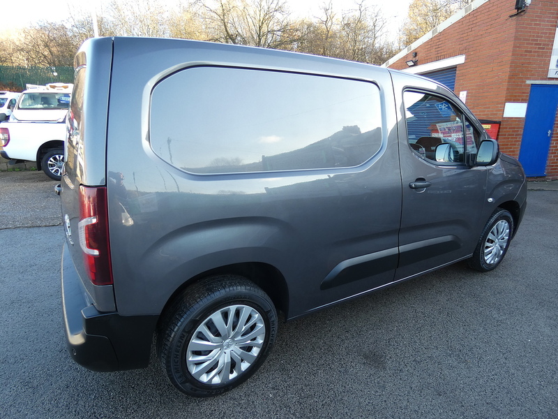 Peugeot 2019 69 PEUGEOT PARTNER 1.6 BLUEHDI 1000 PROFESSIONAL L1H1 SWB NO VAT