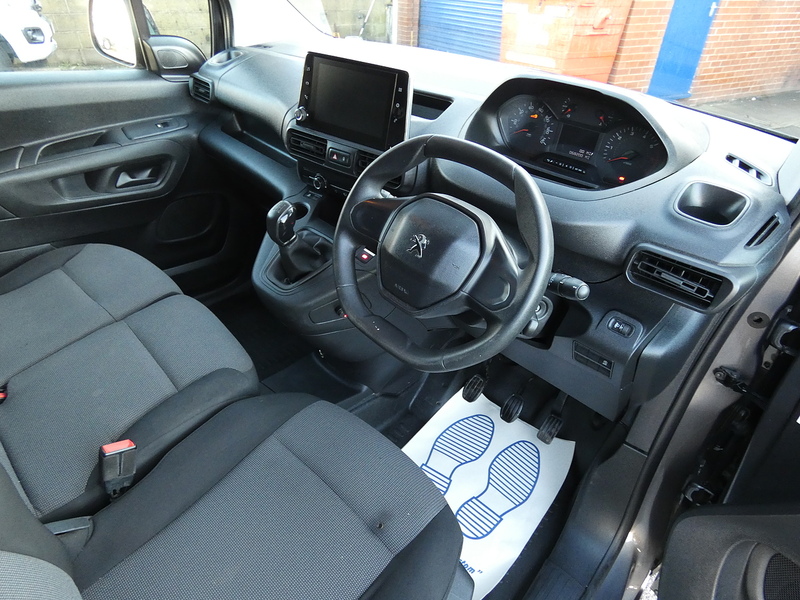 Peugeot 2019 69 PEUGEOT PARTNER 1.6 BLUEHDI 1000 PROFESSIONAL L1H1 SWB NO VAT