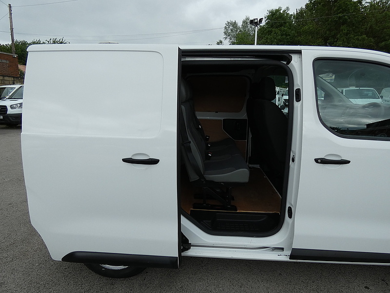 Peugeot 2017 66 PEUGEOT EXPERT 1.6HDI 6 SEAT CREW 2 CAGE DOG VAN EURO 6 116K