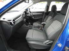 2020 20 MG ZS T-GDI EXCITE SUV 1.0 AUTO LOTS OF SPEC STUNNING