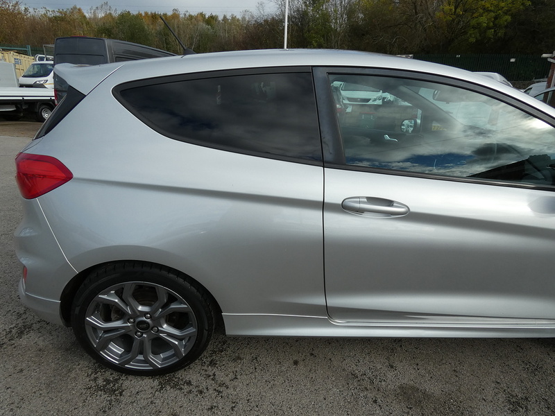 Ford 2018 67 FORD FIESTA 1.0T ECOBOOST ST-LINE 3 DOOR HACTH EURO 6