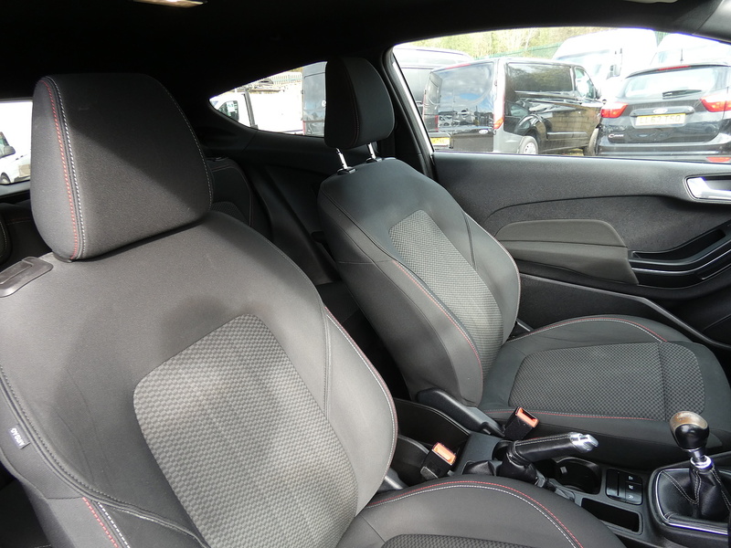 Ford 2018 67 FORD FIESTA 1.0T ECOBOOST ST-LINE 3 DOOR HACTH EURO 6