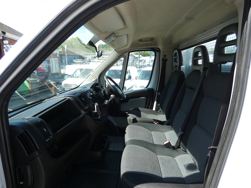 Fiat 2018 68 FIAT DUCATO 2.3 MULTIJET 35 LWB 3.6M DROPSIDE PICKUP WITH TAIL LIFT